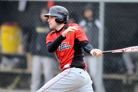Baseball Falls 9-3 to Johnson & Wales