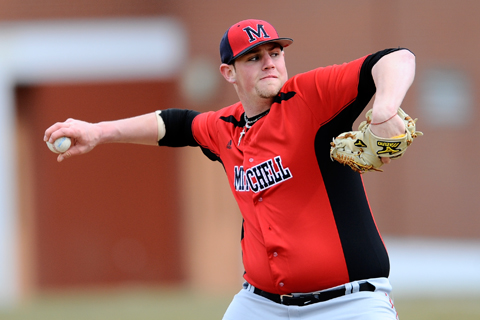Baseball Splits One-Run Games with Anna Maria
