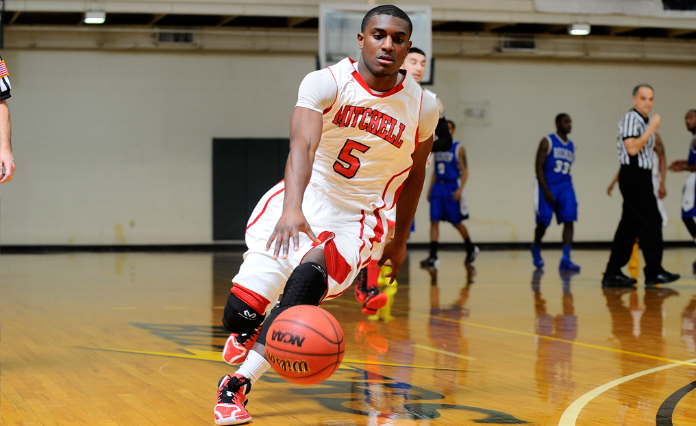Division I Sacred Heart Too Much for MBB