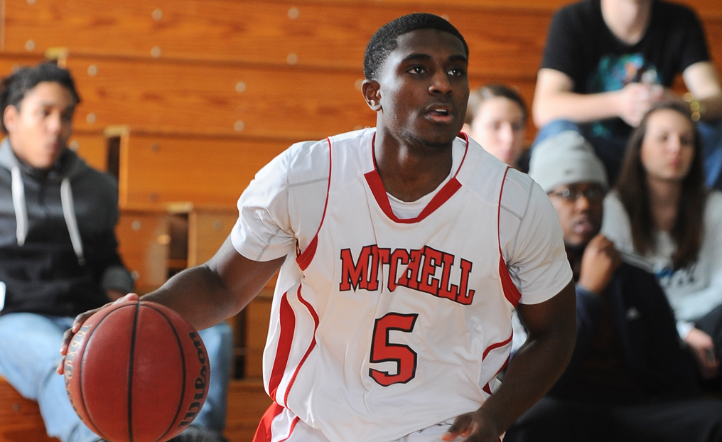 Long-Range Shooting Keys MBB's Win Over Daniel Webster