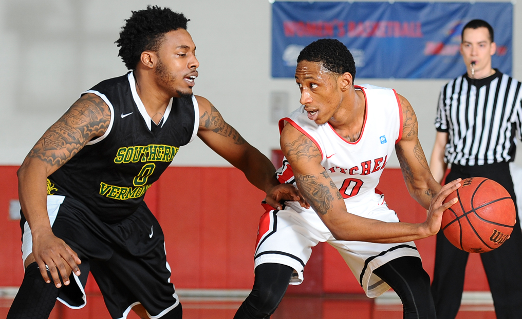 Men's Basketball Holds Off Lesley