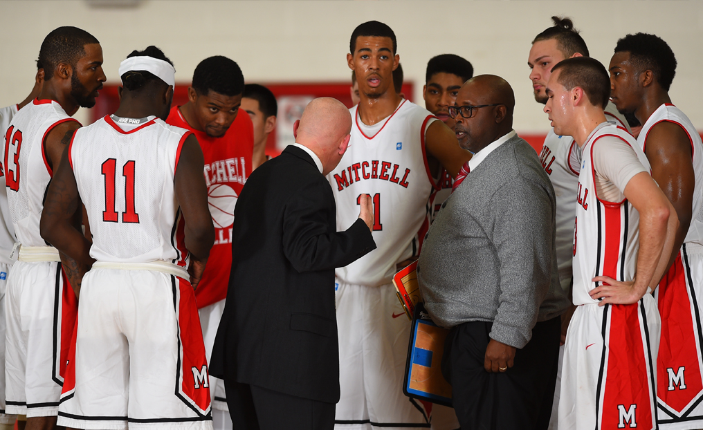 Team Effort Fuels First Win at Regis