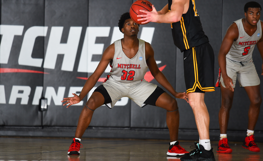 MBB Sails Past Lesley