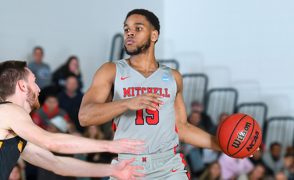 MBB Drops First Game of Florida Swing