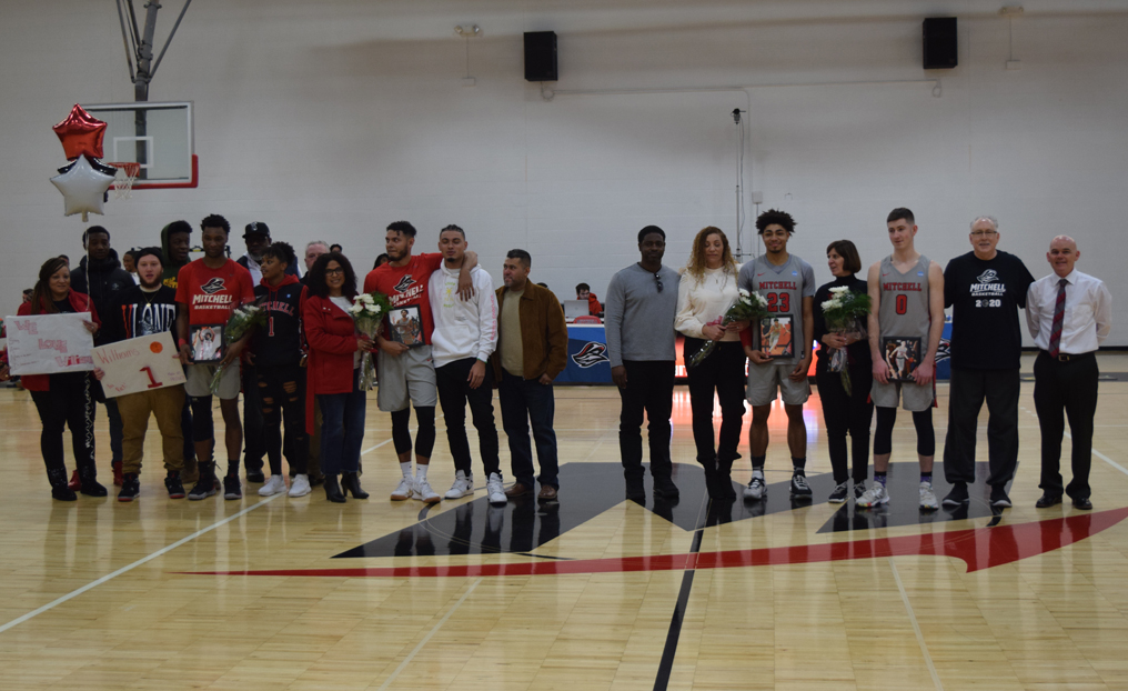 MBB Tops ENC in Regular Season Finale