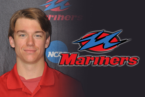 Golf's Jewett Named NECC Rookie of the Week