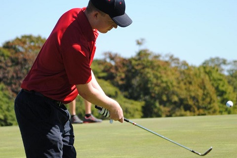 Golf Closes Out Season at Becker