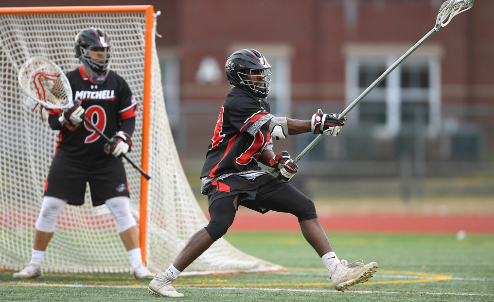 LAX's Knowles a Recipient of Inaugural George Floyd Scholarship