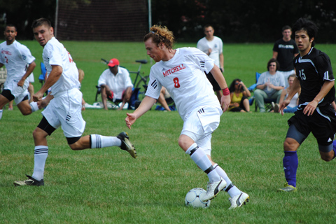 Men's Soccer Tops CCNY in Season Opener