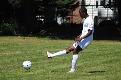 Men's Soccer Falls 2-0 at Albertus Magnus