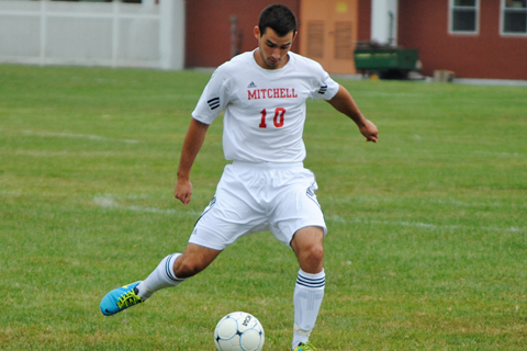 Men's Soccer Blanked at Conn College