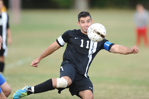 Derosier Nets NECC Player of the Week Honors
