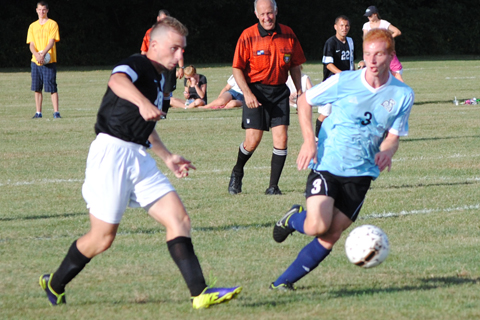 Men's Soccer Wins 2-1 at Western