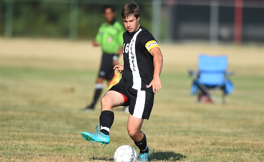 Early Goal Pushes Newbury Past Men's Soccer
