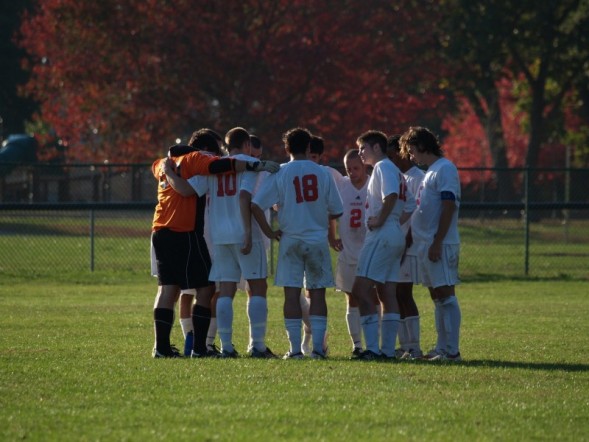 MEN'S SOCCER DEFEATS UMAINE - PRESQUE ISLE IN AD3I REGIONAL SEMI FINAL, 3-1