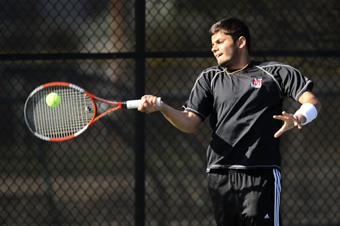 Men's Tennis Tops Regis 8-1