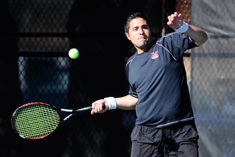Men's Tennis Blanks Newbury 9-0