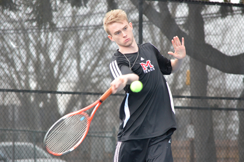 Men's Tennis Loses 5-4 at Becker