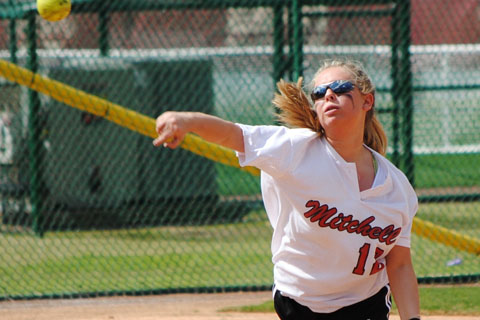 Mitchell Swept on Final Day at Rebel Games