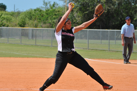 Softball Loses Two on Final Day at Cusic Classic