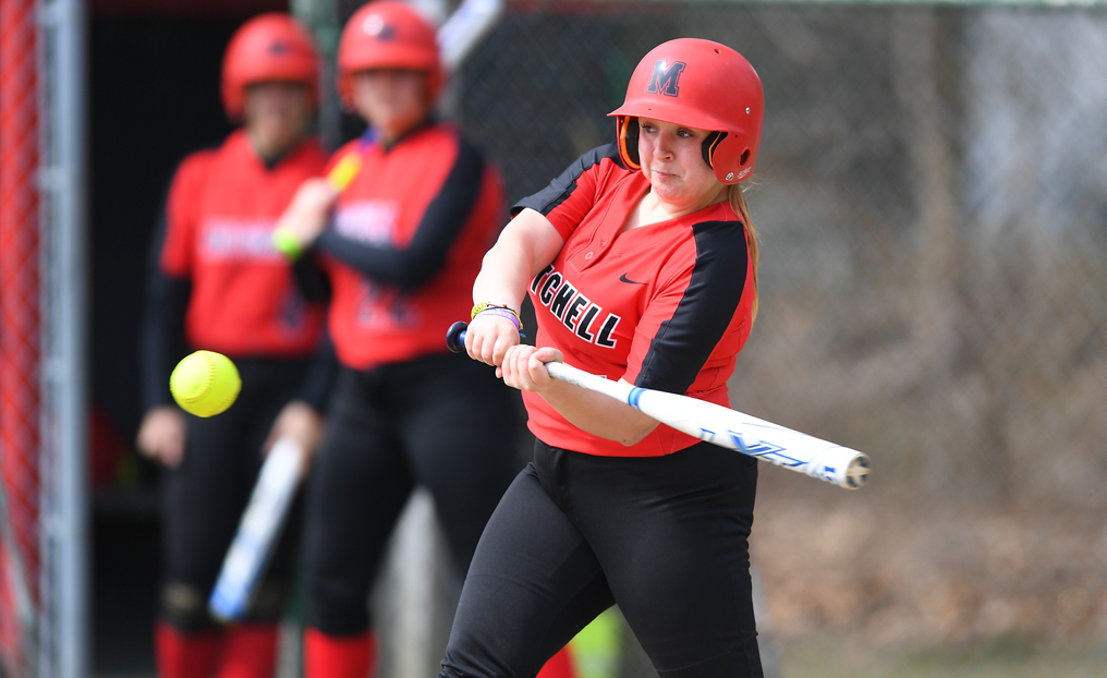 Softball Blanks Wheelock in Doubleheader Sweep