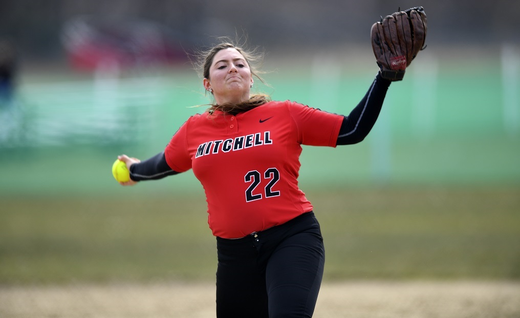 Softball Eliminated at Bay Path