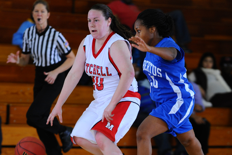 WBB Picks Up First Win at SJC Tip-Off Tournament
