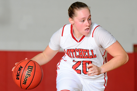 Team Effort Leads WBB Past SVC