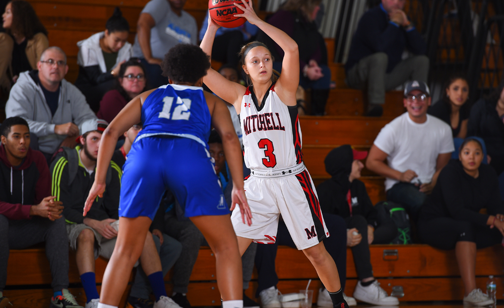 WCSU Storms Past WBB