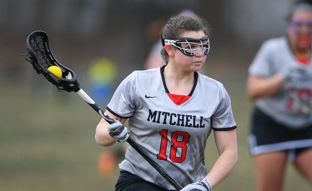 WLAX Tops Becker in NECC Opener
