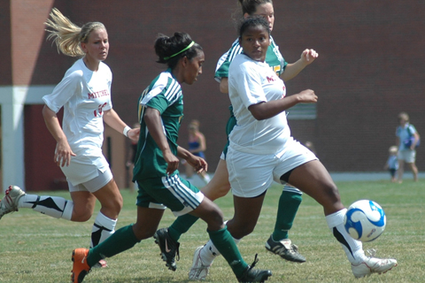 Women's Soccer Blanked at RIC