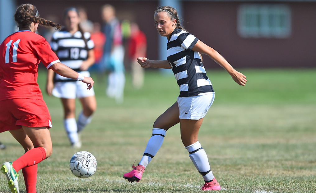 Women's Soccer Wins at Daniel Webster, Clinches Fifth Seed