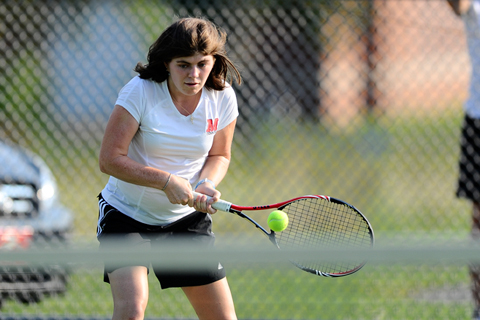 Tennis Edged 5-4 by Newbury in Season Finale