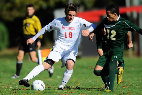 Men's Soccer Tops Regis, Earns Second Seed