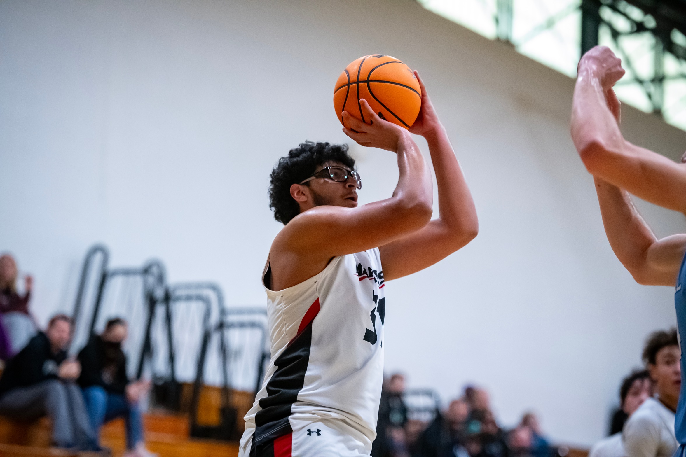 Big Run to Start Second Half Leads Men's Basketball Past NEC