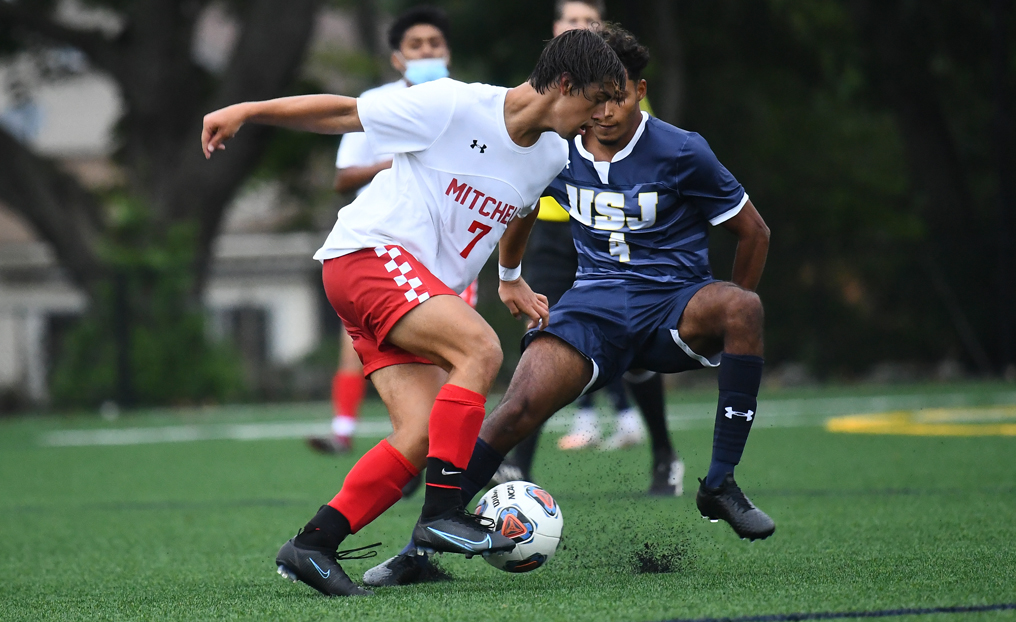 Men's Soccer Falls 1-0 to Nichols