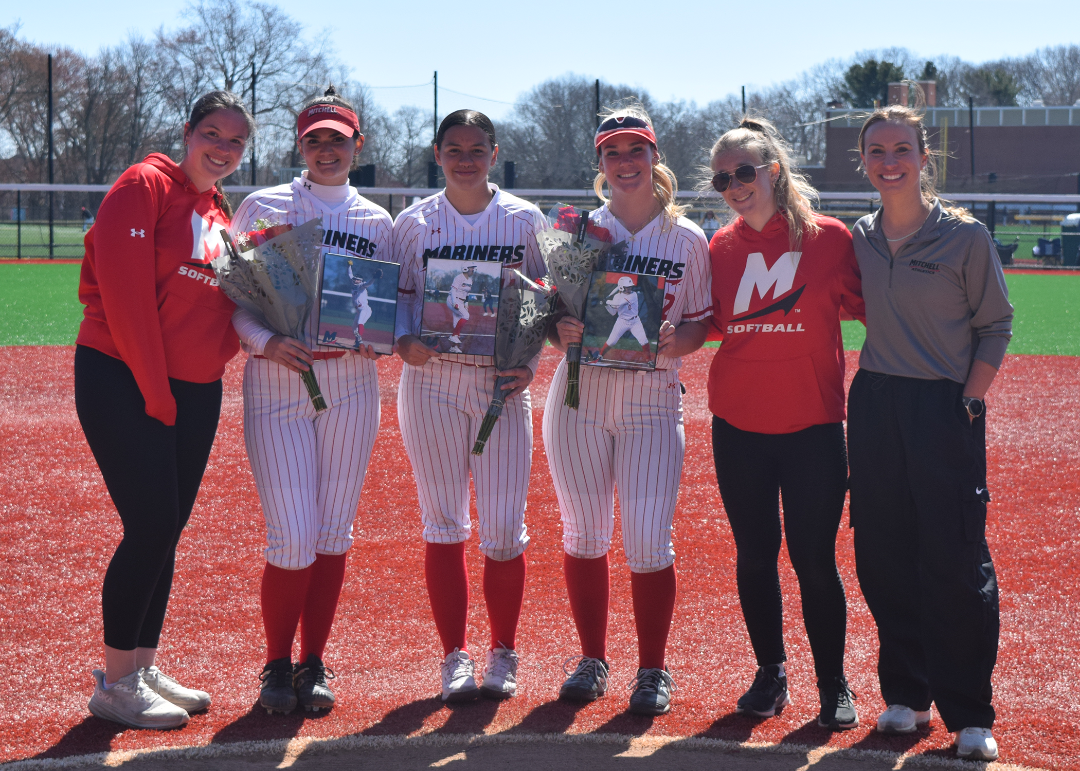 Softball Takes Two in Senior Day Sweep of Blue Jays