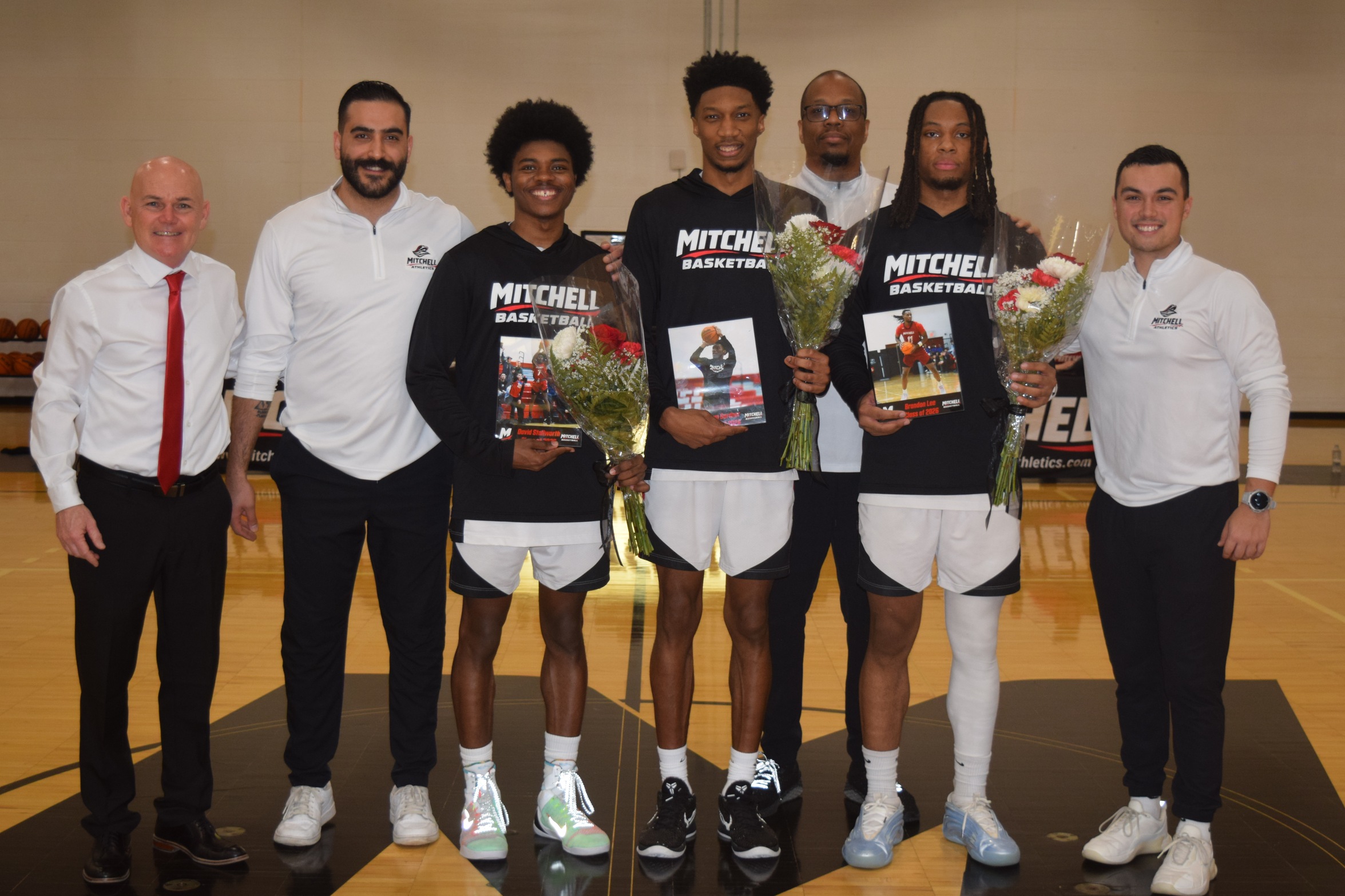 Men&rsquo;s Basketball Edged by Lasell in GNAC Battle on Senior Day