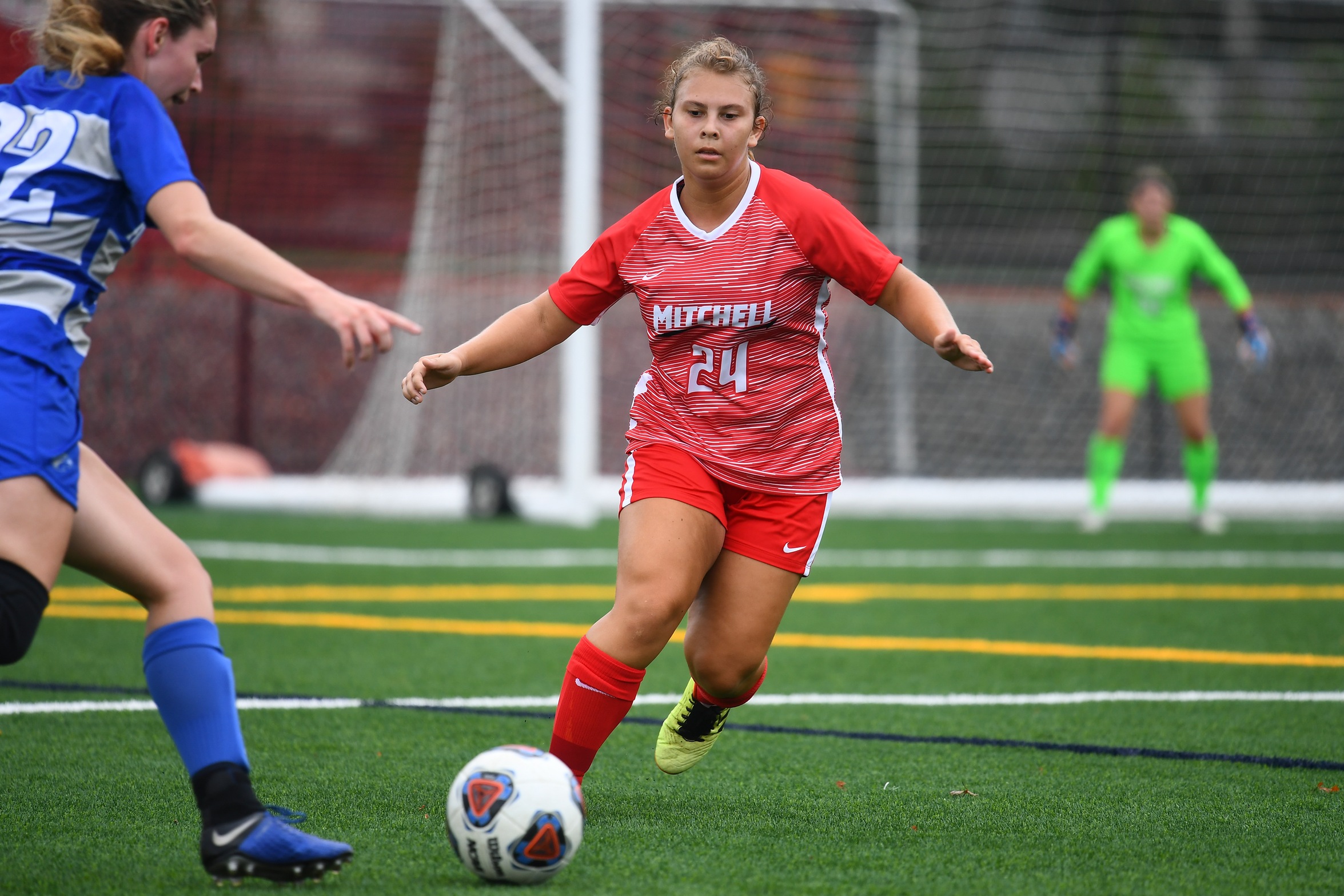 Women's Soccer Edged by Dean