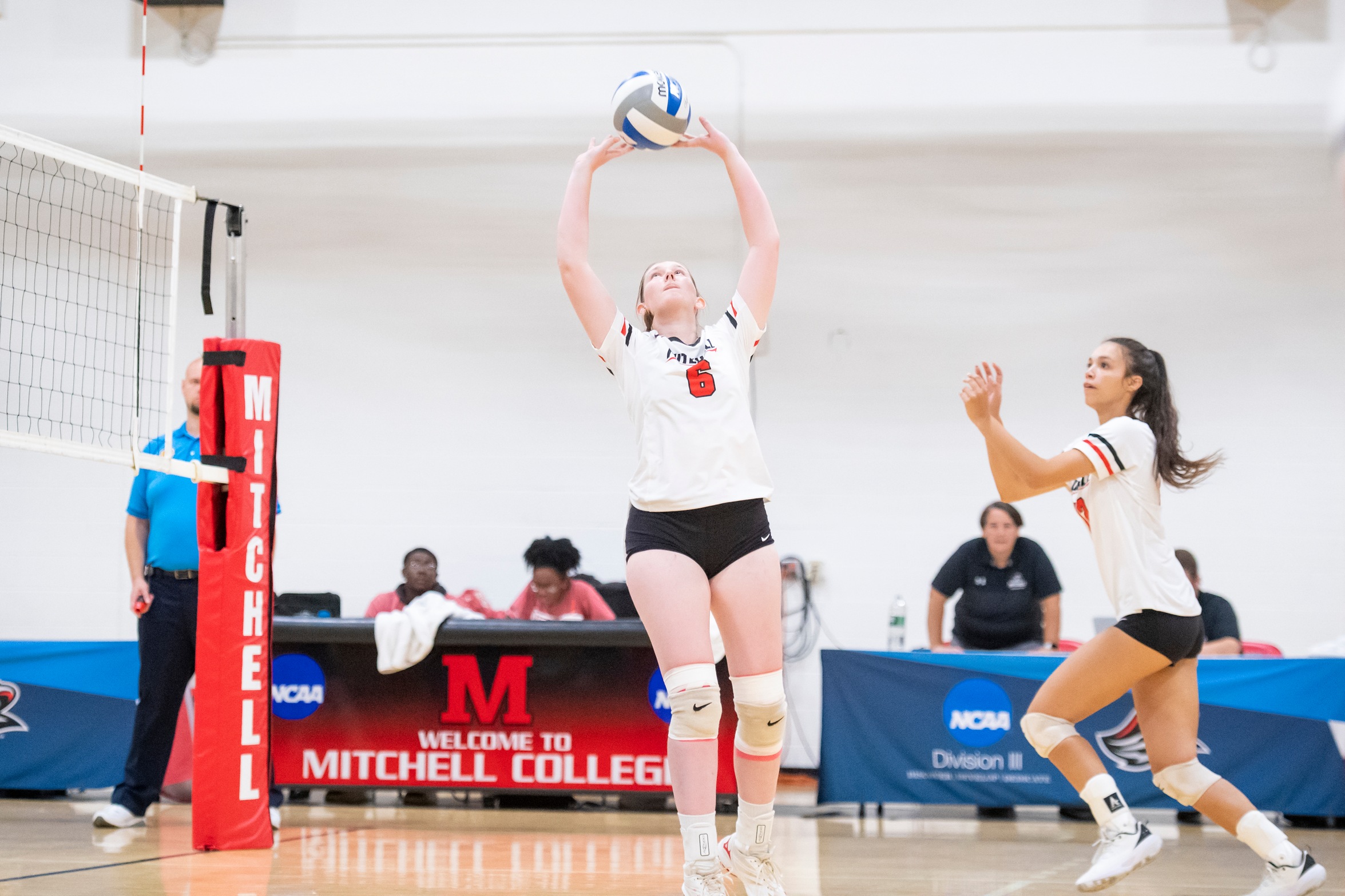 Volleyball Swept at ENC