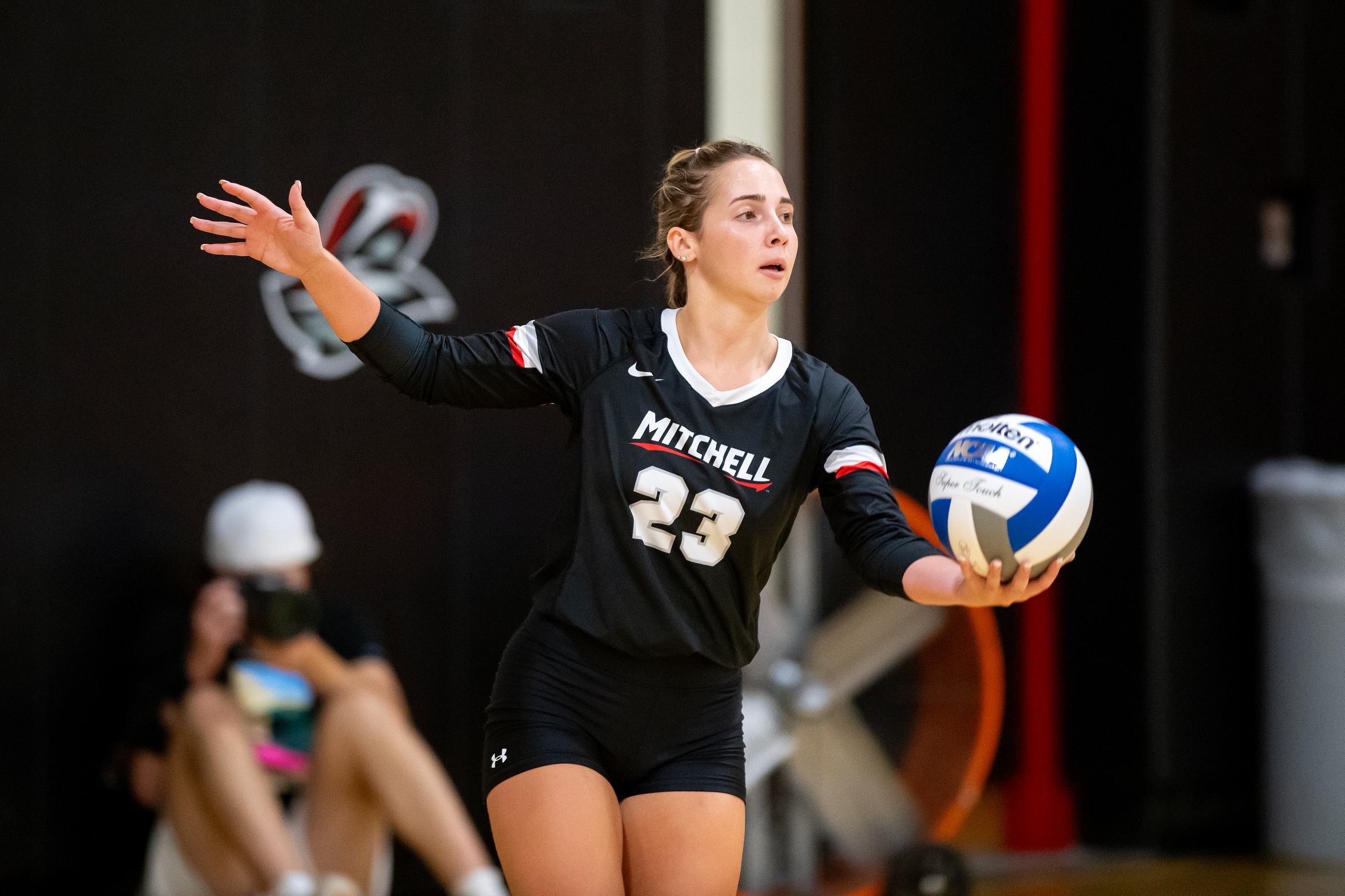 Conn Rolls Past Volleyball in Crosstown Battle